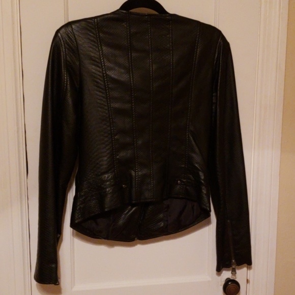 Guess faux leather jacket - Picture 2 of 5